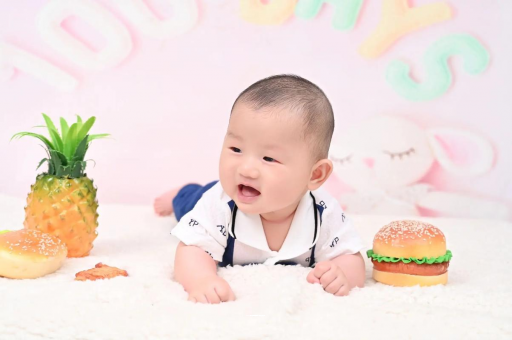 禹城宝宝在妈妈肚子里